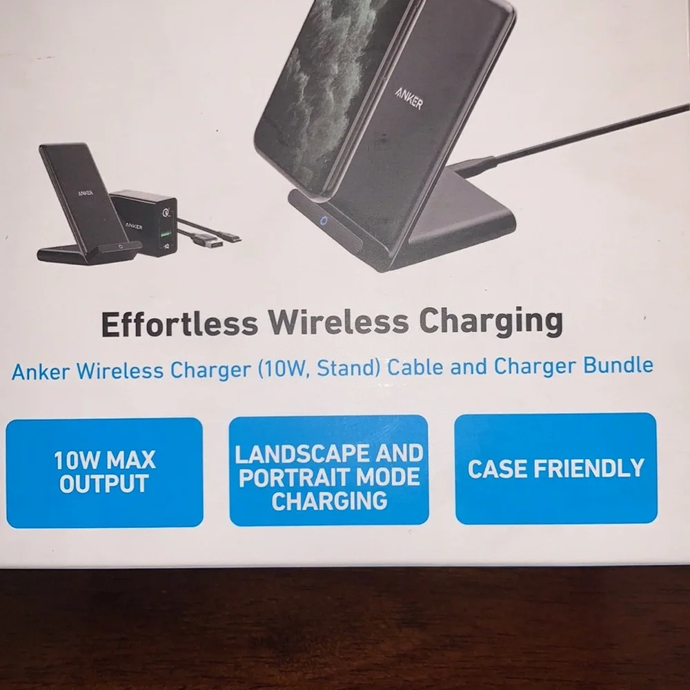 ANKER BRAND NEW IN SEALED BOX EFFORTLESS WIRELESS CHARGER